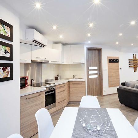 Foter Apartman Villany Luaran gambar