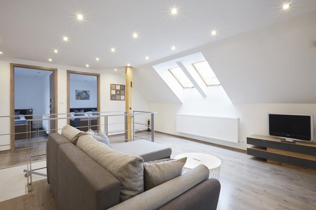 Foter Apartman Villany Luaran gambar