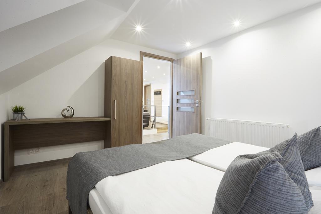 Foter Apartman Villany Luaran gambar