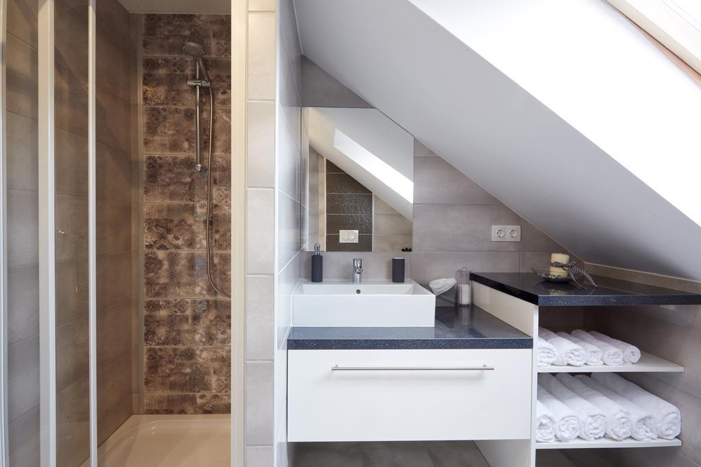 Foter Apartman Villany Luaran gambar